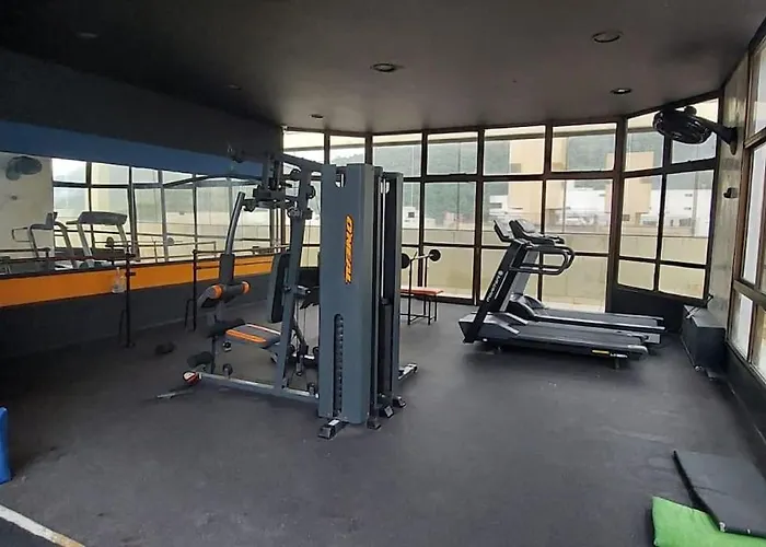 2 Dorm L Piscina L Sauna L Garagem L 200M Da Praia Das Pitangueiras Guarujá